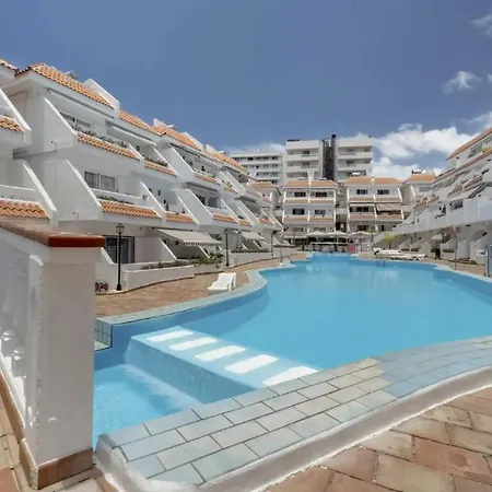 Happiness Corner Floritas 公寓 *