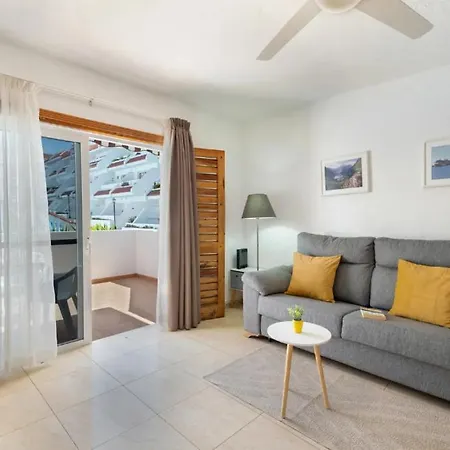 Happiness Corner Floritas